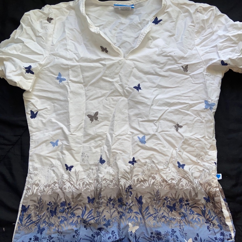 Butterfly scrub top